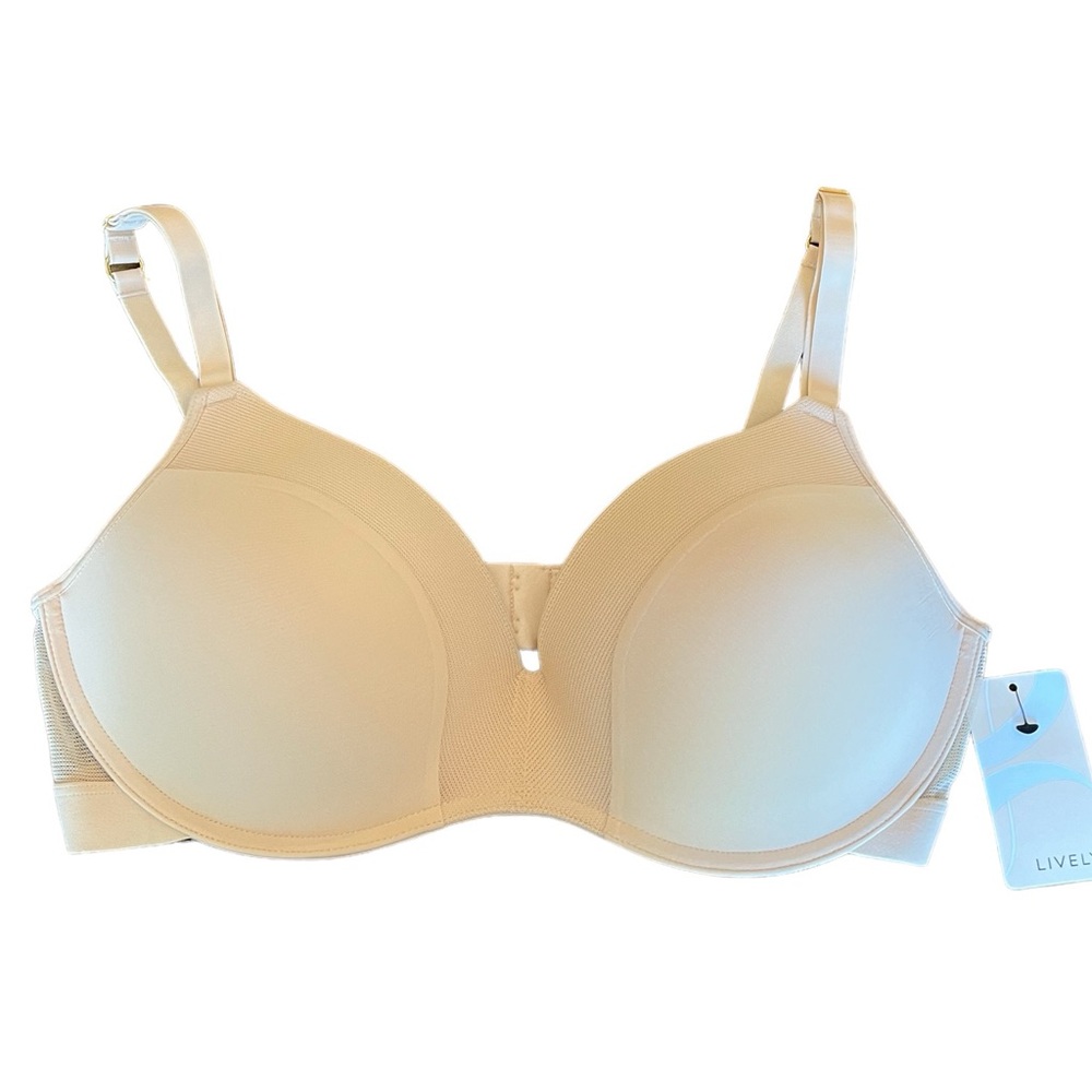 NWT Lively All Day T-Shirt Toasted Almond Bra Size 36DD